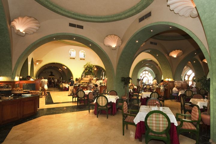 The Grand Resort - restaurant